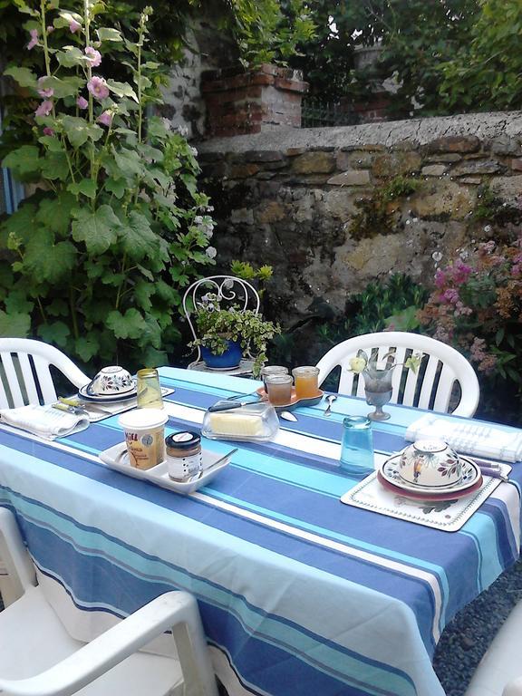 Chambres Hotes Saint Yves Pontrieux Екстериор снимка
