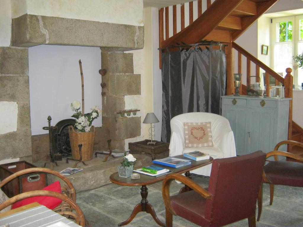Chambres Hotes Saint Yves Pontrieux Екстериор снимка
